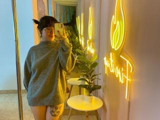 SofiLynch Selfie Gallery