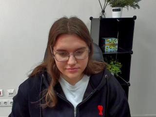 SophiaTizz Live Cam and Statistics on UnifiedCams