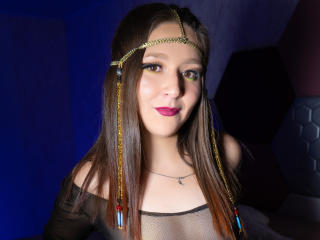 SophieHaily Live Webcam on XLoveCam