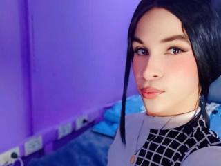 SophieMiaa Live Webcam on XLoveCam