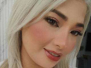SophieVarto Selfie Gallery