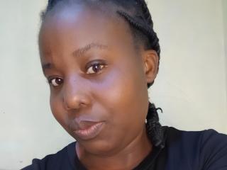 Webcam model StellaAileen from XLoveCam