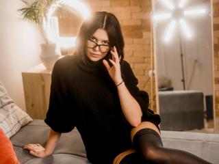 Webcam model StellaWild from XLoveCam