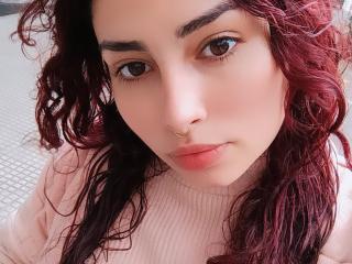 Webcam model SweetSolei69 from XLoveCam