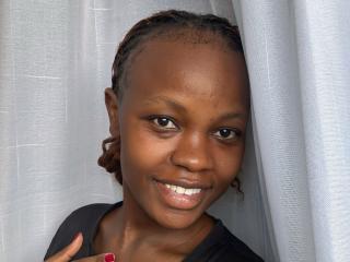 Webcam model SweetheartCandy from XLoveCam