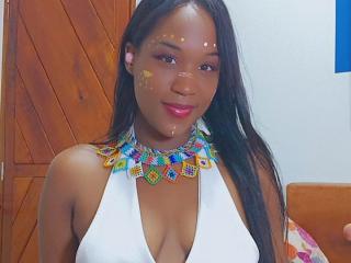Webcam model TaniaDoux from XLoveCam profile picture Webcam model TaniaDoux from XLoveCam
