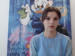 Webcam model Tashas from XLoveCam