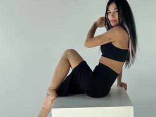 Webcam model TastyRegina from XloveCam