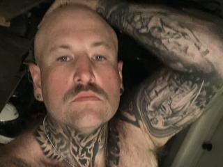 Profile and Statistics for TattedDody on XLoveCam