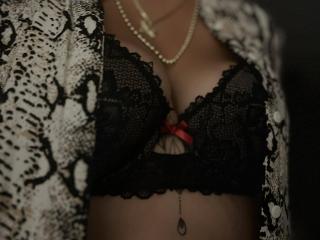Webcam model TaylorDream from XLoveCam