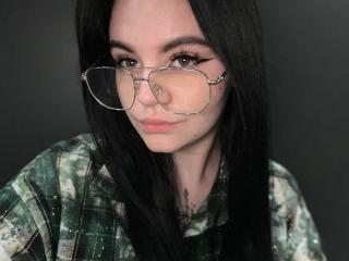 Webcam model TerriSustaita from XLoveCam