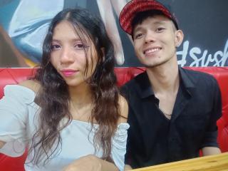 TheSexiestCplLive Webcam