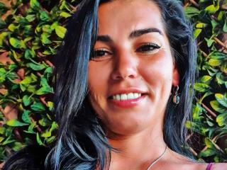 Webcam model TonyaAntonyaLips from XLoveCam