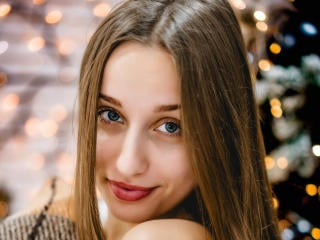 Webcam model TrissyTerry from XLoveCam