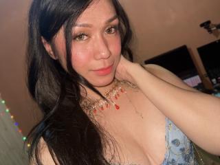 Sex chat gratuit in direct cu TsJade pe XLoveCam