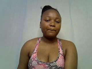 UrFavQueeni Selfie Gallery