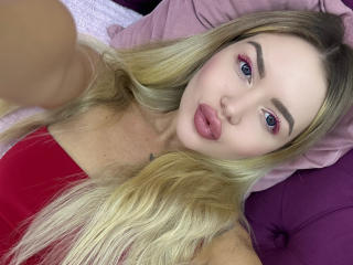 ValeriRivera Selfie Gallery