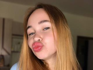 Profile and Statistics for VanillaCake on XLoveCam