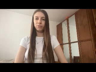 Webcam model VenettaSalz from XLoveCam