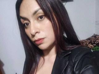 VeronicaMoorLive Webcam