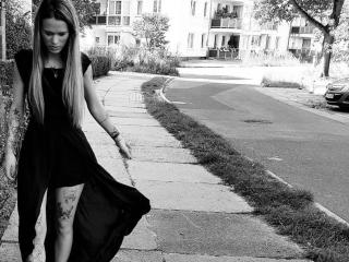 Profile and Statistics for Vinique99-hot on XLoveCam