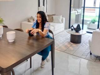 Webcam model ZoeeTaylor from XloveCam