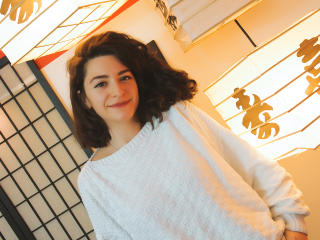 Picture of the sexy profile of AnnaysA, for a very hot webcam live show !