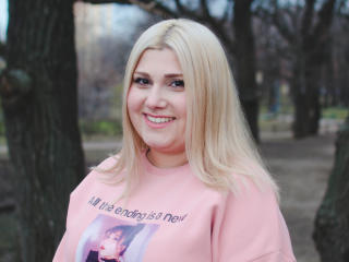 תמונת פרופיל סקסית של Soffurry למופע חי מאוד סקסי!