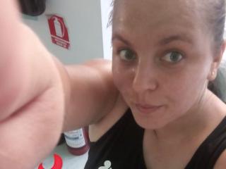 AdellaideXX Webcam Porno Live - Photo 15/31