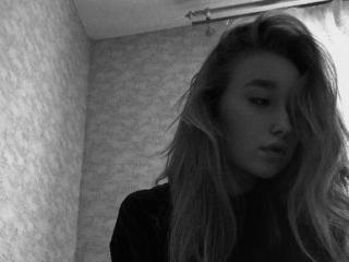 NickiAlysa Image Gallery