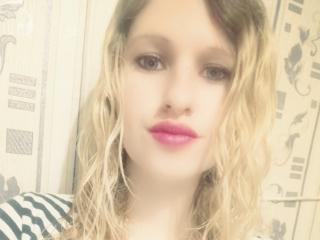 AngelLovez69 Webcam Porno Live - Photo 4/9