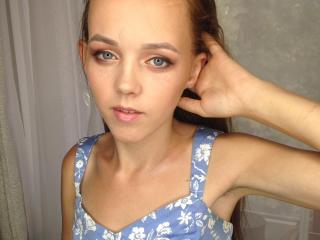 Photo of JeannieTina