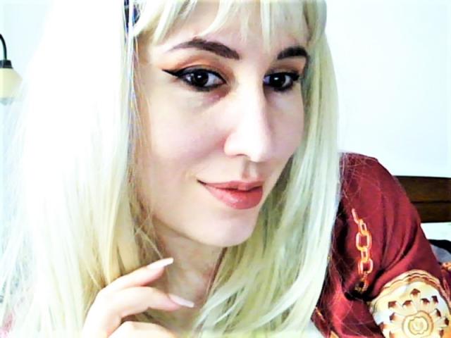 KarinaEver — live cam photo 6