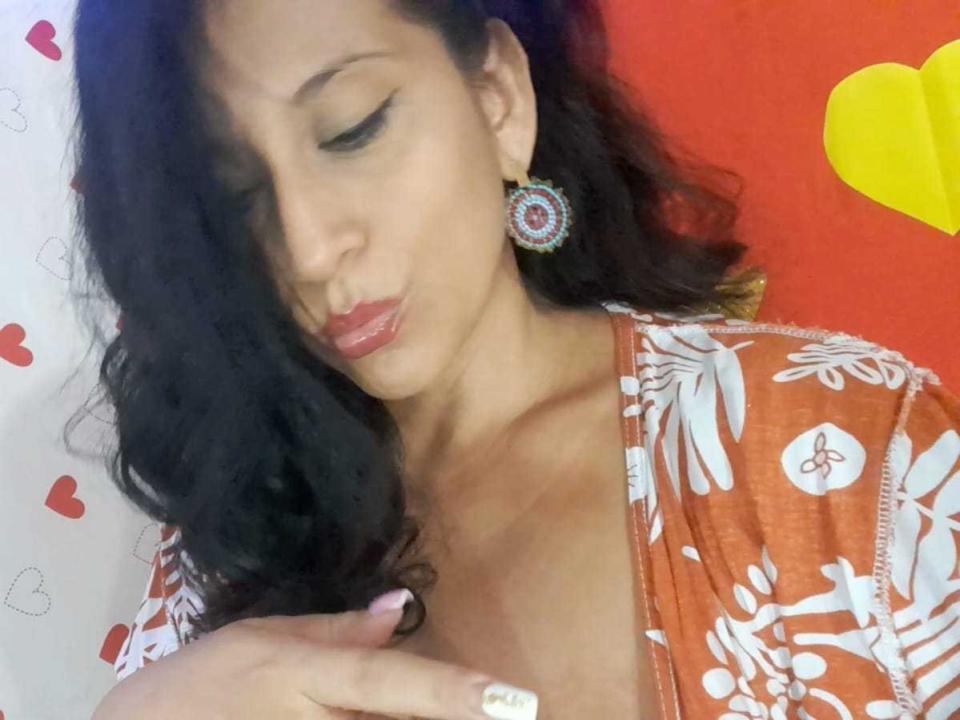 KattyBoobsLove — live cam photo 6