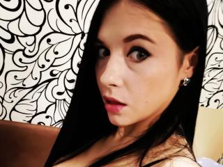InaElle Chatte en Chaleur - Photo 6/8