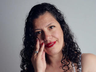 ZalyMature MILF Live - Photo 15/21