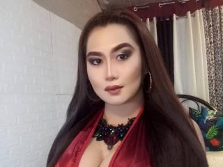 MajesticTransCummer live cam model at XLoveCam