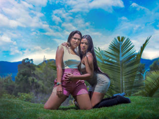JadeAndDhanna Show Porn Live - Photo 17/21