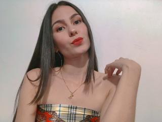 AlisonMeyer Webcam Porno Live - Photo 9/21
