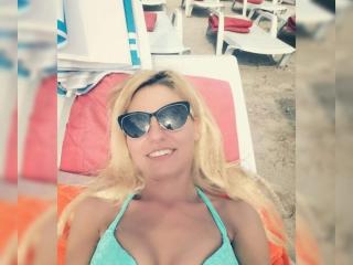SquirtyAngelina Blowjob XXX Cams - Photo 169/218