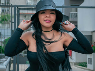 JuliettLewiss Show Porno en Live - Photo 198/320