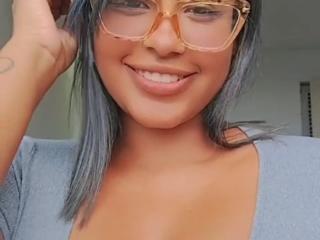 Adannia Webcam Porno Live - Photo 17/17