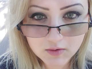 SeductiveBodyX Blowjob XXX Cams - Photo 8/21