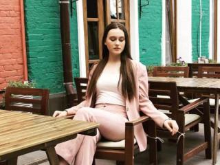 LeslieKorfs Anal en Webcam Live - Photo 6/16