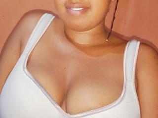 Sanelle Blowjob XXX Cams - Photo 18/18