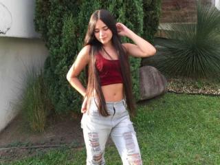LucianaStonie Anal en Webcam Live - Photo 9/47