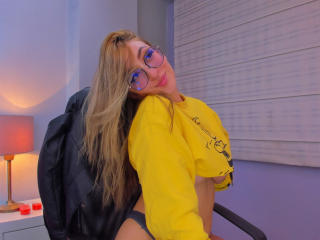 SabrinaMontana Blowjob XXX Cams - Photo 493/1054