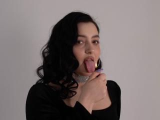 ScarlettPax Blowjob XXX Cams - Photo 5/13