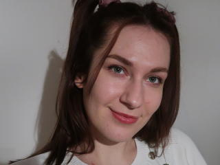 Webcam model JennyMiler from XLoveCam