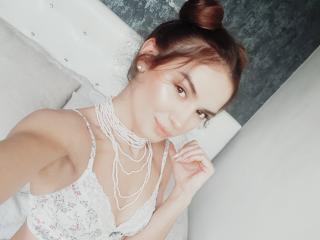 EmeraldFoxy Boobs Liveshow - Photo 7/13